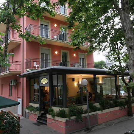 Hotel Villa Rossi Bellaria-Igea Marina Exteriör bild